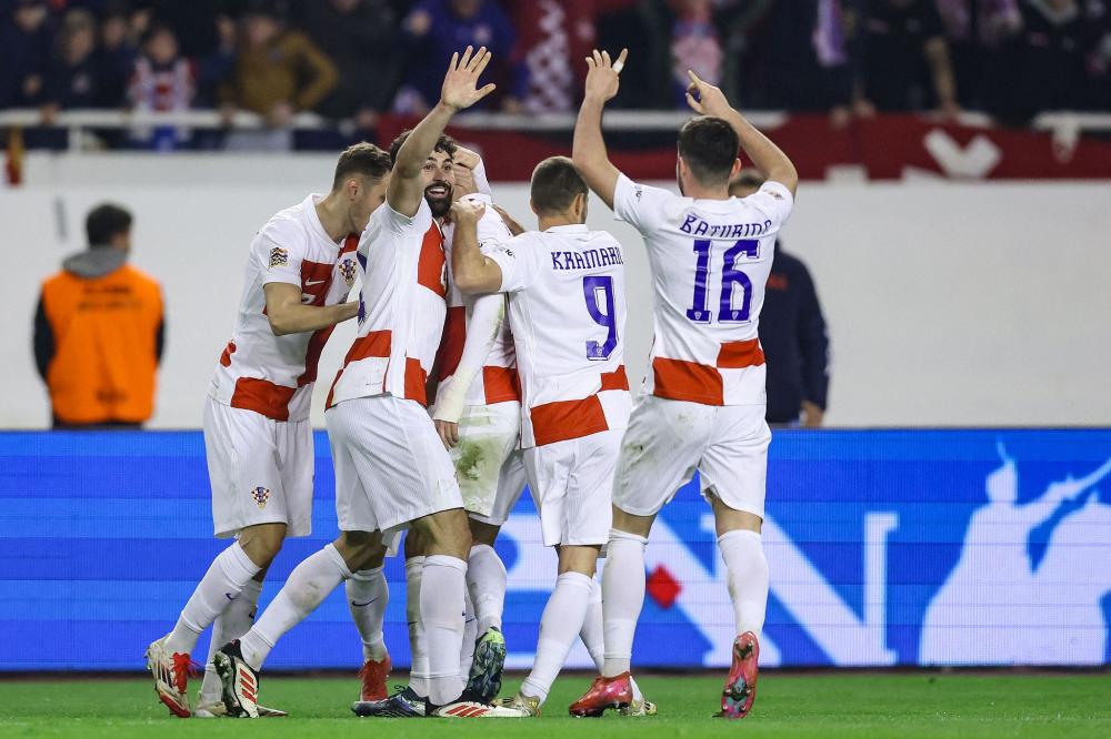 东契奇第三节单节轻取12分，三节得分来到30分